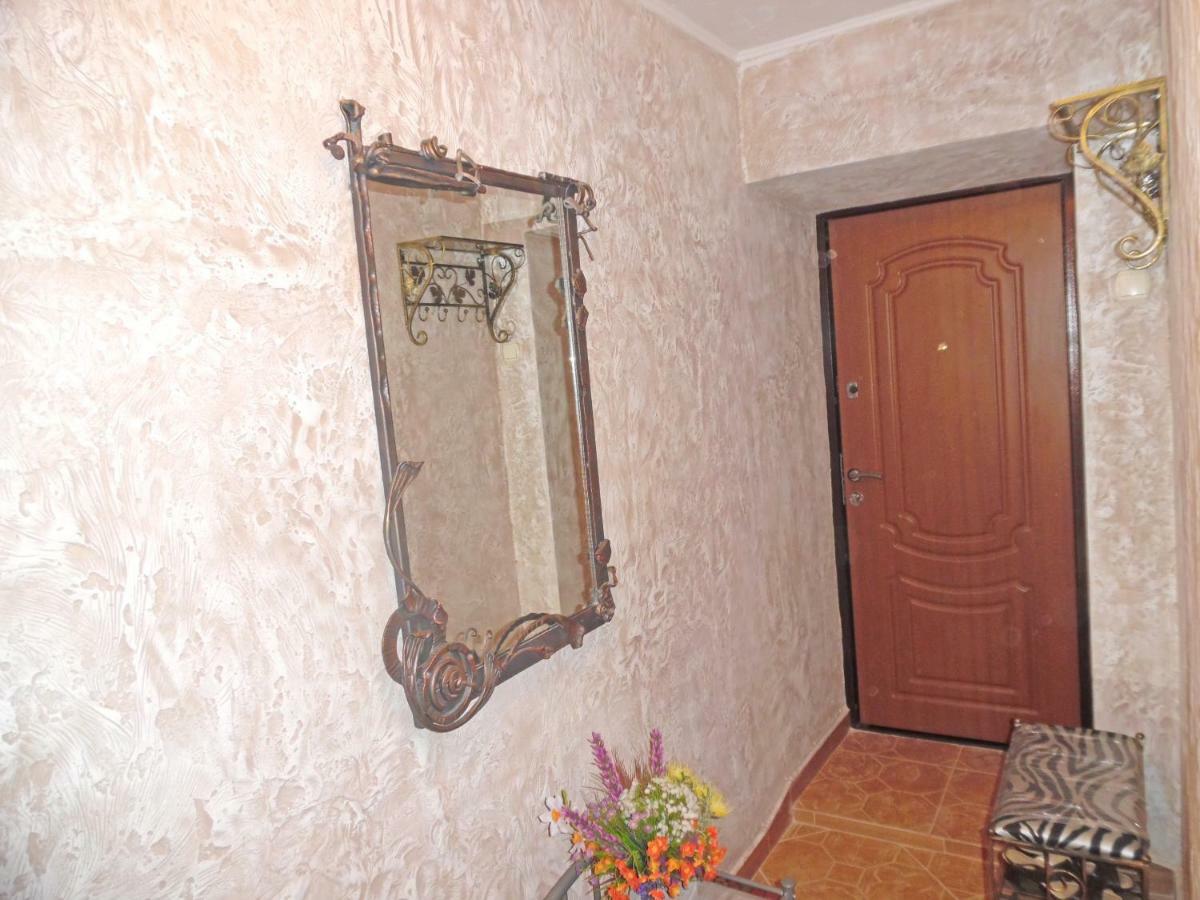 Apartment On Sobornaya 58 Хмельницький Екстер'єр фото